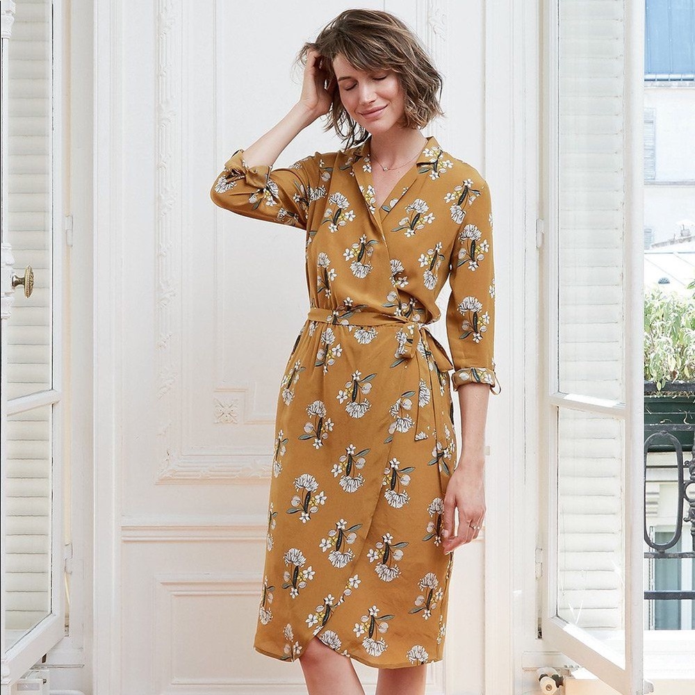 ❌sold❌ Amour Vert Mustard Reagan Wrap Silk Dress - Picture 1 of 1